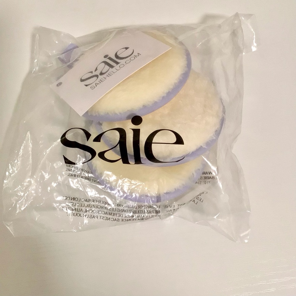 Saie Makeup Remover Pads (3)